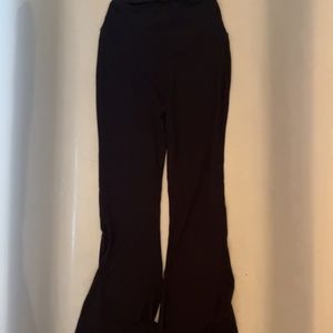 Stretchy Yoga Pants (VERY COMFY)